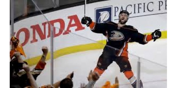 Cogliano hjälper Anaheim Ducks vinna